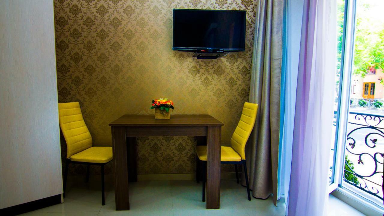 Old Georgia Hotel Тбилиси Екстериор снимка